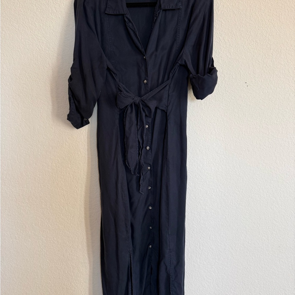 Isabella Oliver Classic Navy Maternity Dress